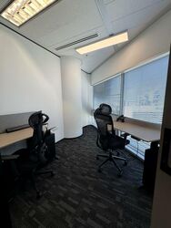 Gateway East (D7), Office #500548581